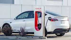 Tesla Charging Mechanism